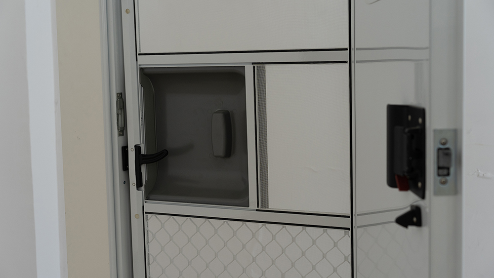 Airow auto Safety Point Lock L - огляд і ціна Door Lock